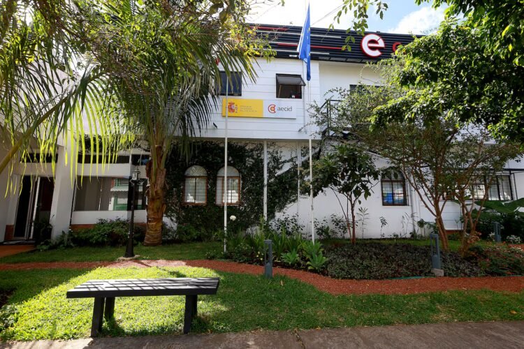 How is Costa Rican literature going? New cycle of conversations takes the pulse