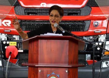 PM announces energy mission to Venezuela… team will hold talks to ensure T&T gets ‘just share’ of cross-border resources
