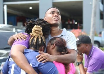 Eversley’s grieving colleagues feel abandoned