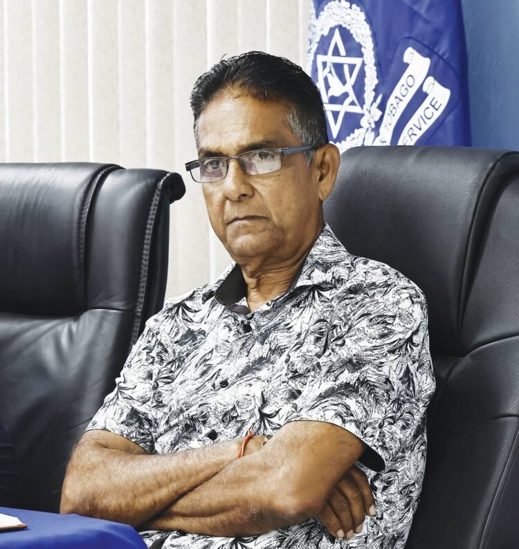 Head of Municipal Police sent on leave as probe into murder of WPC, gun theft intensifies