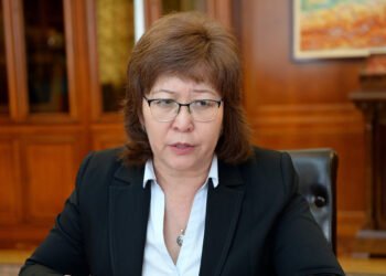 Parliament elected Elmira Baryktabasova to the position of judge of the Supreme Court. She took the oath