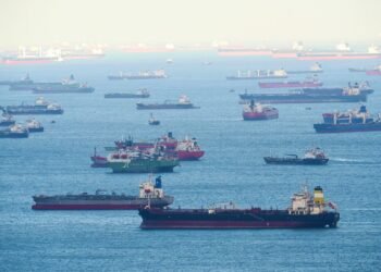 Oil market gripped by record volatility and speculation since start of Middle East war