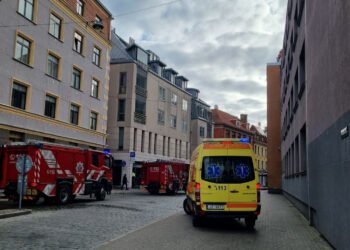 Fire in Old Riga: The night club on Grēcinieku street burns