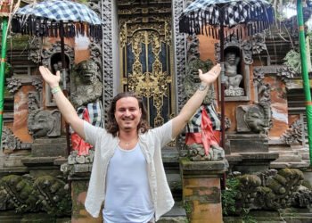 Dante Pecolli’s magic shows in Riga: the last chance before studying in Madrid