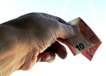 What is the average expected salary in Latvia in 2026?