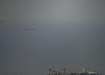 More confusion looms over Strait of Hormuz | World News