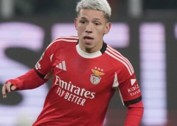 Benfica midfielder banned for insulting Vinícius | Sports