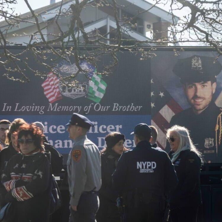 Man convicted in 2024 killing of NYPD officer sentenced to 115 years to life in prison | World News