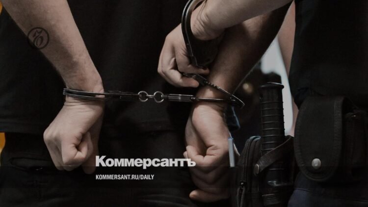Manufacturer of synthetic drugs arrested in absentia for organizing underground call centers