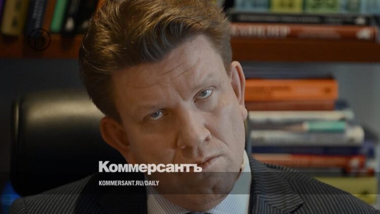 It’s about the pioneer tie – Kommersant