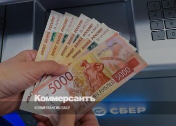 Banks are raising rates on long-term deposits to attract funds