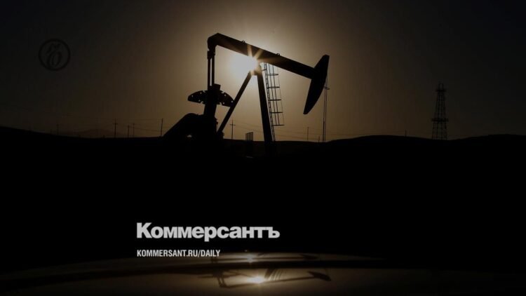 Brent oil rose to $102.5 amid conflict in the Strait of Hormuz