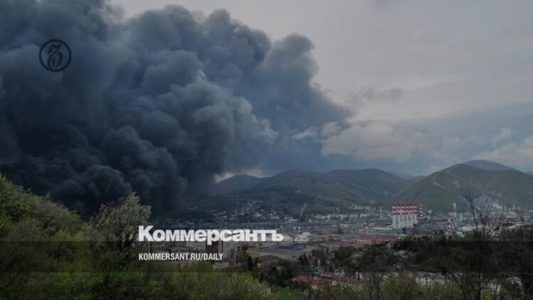 Third UAV attack in Tuapse: fire at the oil refinery and evacuation