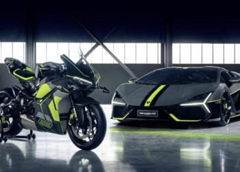 Ducati Panigale V4 Lamborghini, pure Italian style