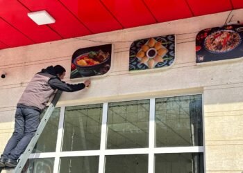 Public catering chains have issued an appeal regarding the removal of peshlavhas