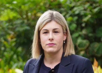 Victorian public sector salaries: Coalition plan to cap executive pay at $598,000