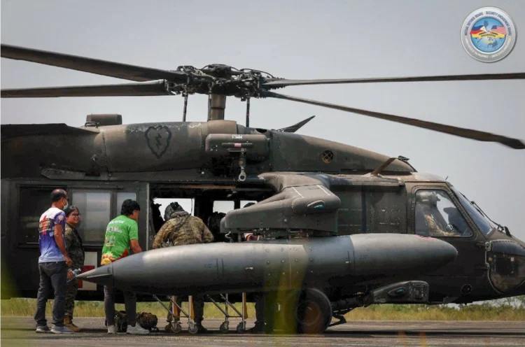 Manila Bulletin – ‘Na-apply agad ang training!’ Balikatan drills turn real as AFP, US troops rescue crash victims in Cagayan