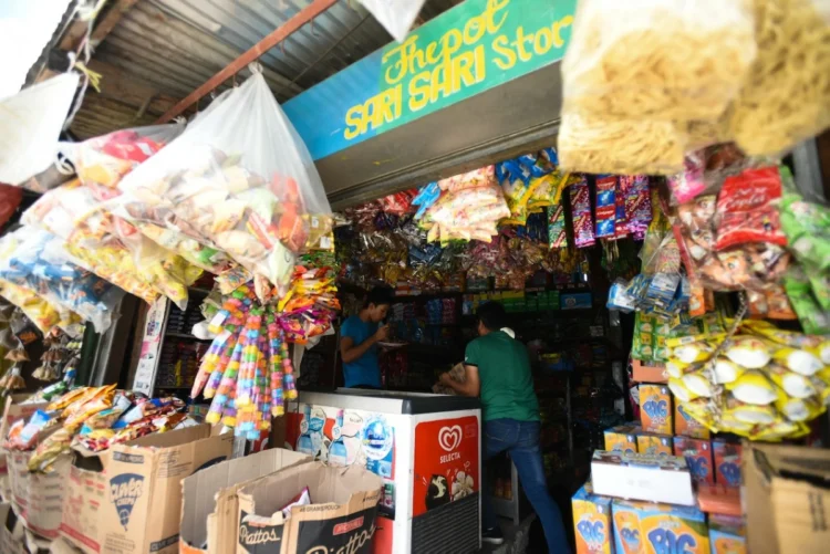 Manila Bulletin – Panic buying amid war: Oil shock drives sari-sari stockpiling surge—Packworks