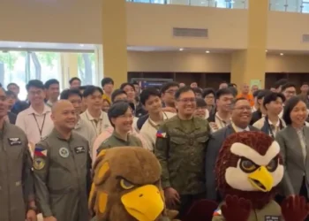 Manila Bulletin – PAF to hold more school exhibits despite backlash