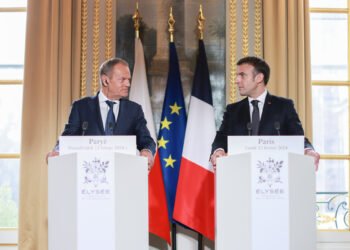 Unofficial reports: Tusk deliberately blocked Macron’s meeting with President Nawrocki