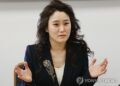 Cellist-turned-conductor Chang Han-na takes helm of Seoul Arts Center