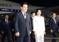 (LEAD) Lee returns from trip to India, Vietnam focused on economic ties, supply chain cooperation