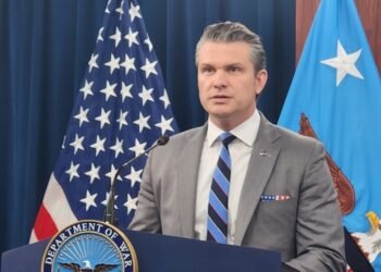 (LEAD) Hegseth calls for allies’ role in Strait of Hormuz, says ‘time for free riding is over’