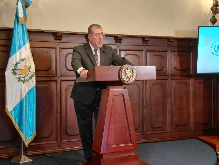 Arévalo calls on the new CC to “take on challenges” and take care of the constitutional foundations