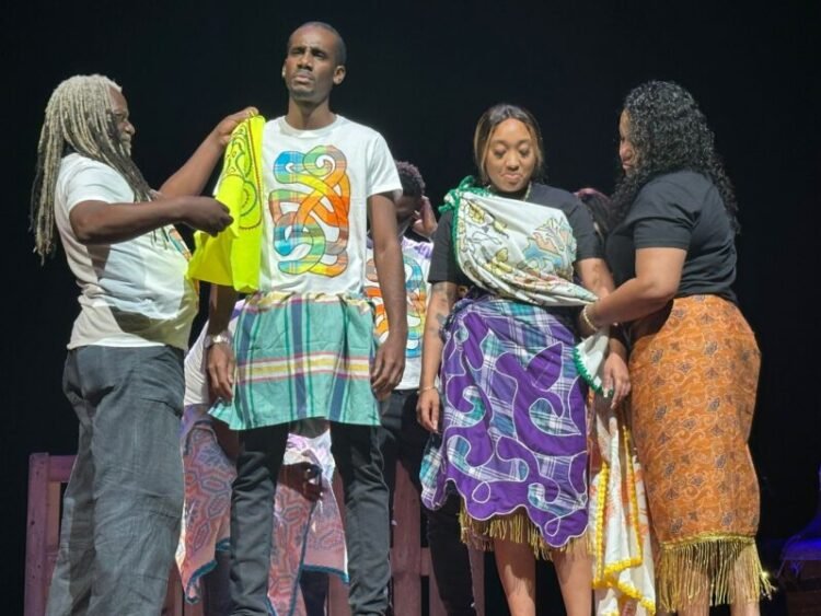 Theater piece ‘Manenge’: about men, emotions, culture and social change – the True Time