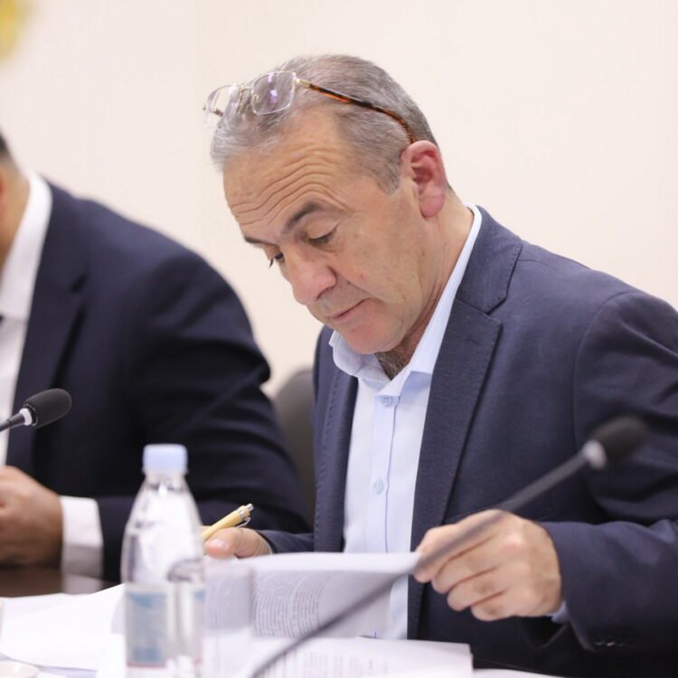 Until 2018 the revolution has not been accused or suspected of handing out electoral bribes to any real opposition political force; Arthur Sakunts