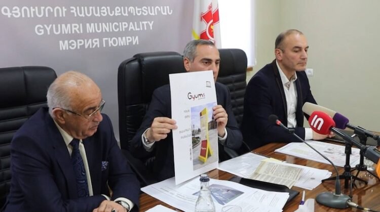 “I would advise the governor of Shirak not to give such a harsh and rude answer, but to say how he supported the Gyumri city government.” Deputy mayor of Gyumri