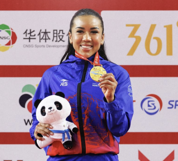Venezuelan Yorgelis Salazar won gold in the Chinese Karate Premier League