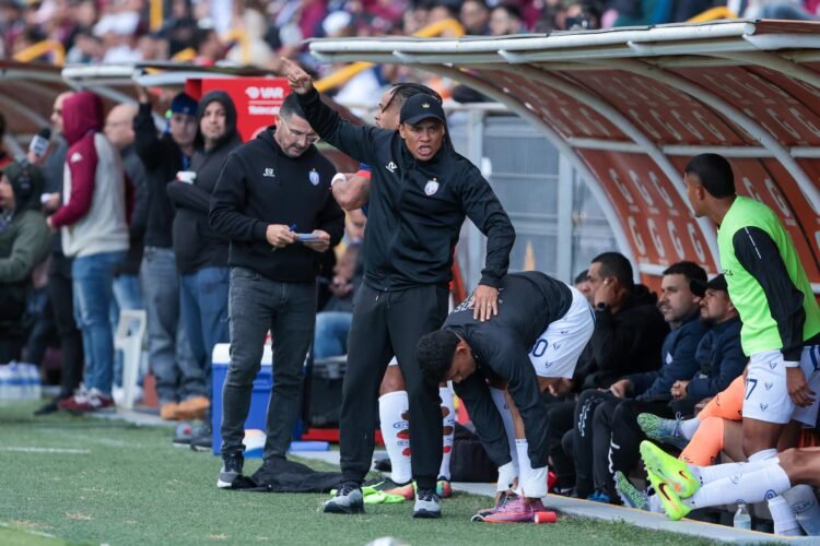This cost San Carlos the rudeness of Wálter ‘Paté’ Centeno to the press