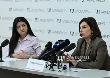 There is no initiative to review the universal health insurance premium for 2027. minister