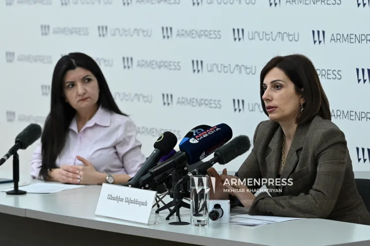 There is no initiative to review the universal health insurance premium for 2027. minister