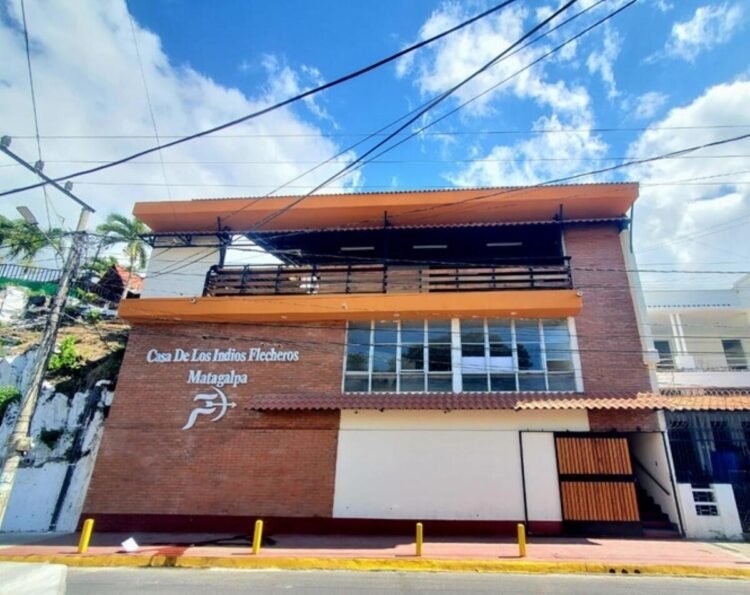 They turn the stolen Social Club in Matagalpa into “Casa de los Indios Flecheros”