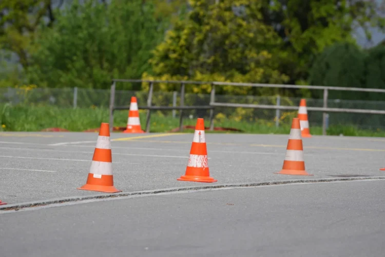 New road markings should make cyclists safer on Schaanerstrasse