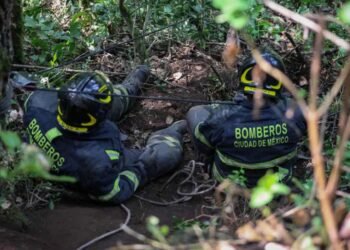A man is found dead at the bottom of a ravine in Cuajimalpa