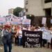 “Enough of hot towels”: University teachers, unions and retirees protest in the TSJ for a better salary