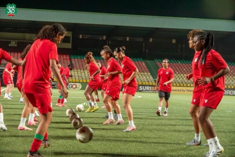 National women’s football selection completely local against Belize – de Ware Tijd