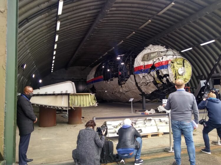 Government can keep MH17 cabinet papers secret, court rules