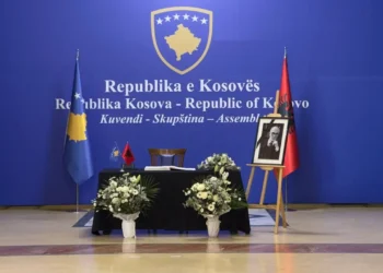 After the death of academician Rexhep Qosja, the Assembly of Kosovo holds tributes in honor of his work – Shqip.com