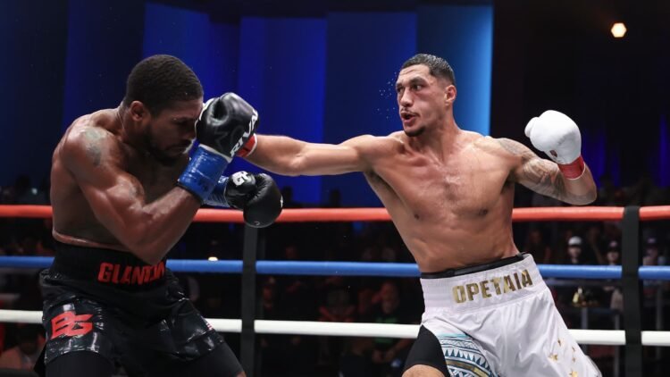 Opetaia Outclasses Glanton in Zuffa Boxing Debut