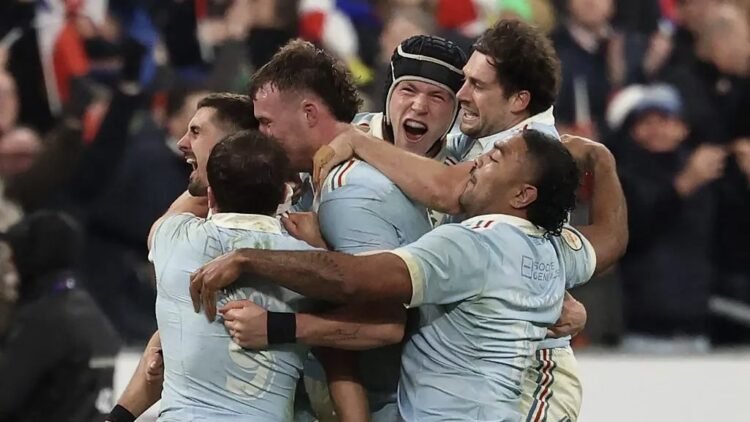 France Retain Six Nations Title with Final Minute Penalty