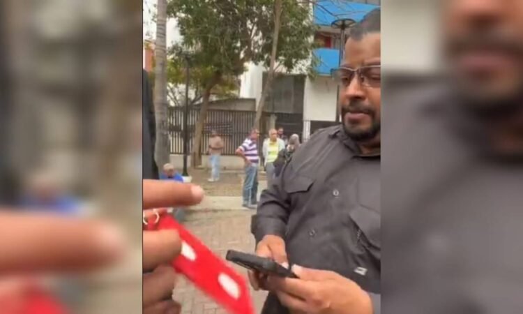Journalists were intimidated in union protest in front of the TSJ