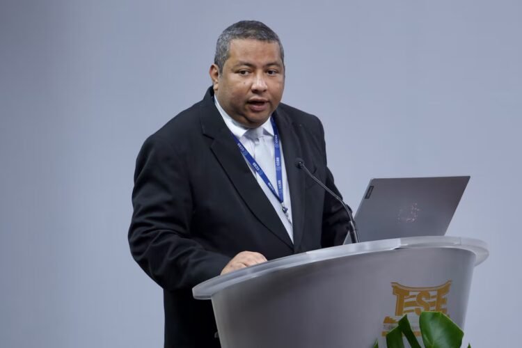 Puntarenas Hospital: director and four other officials are removed from their position