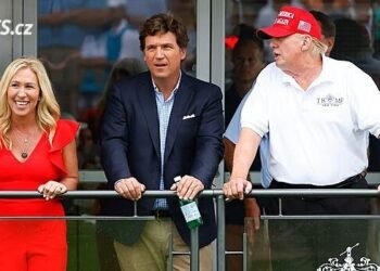 “It will torment me for a long time.” Host Carlson apologized for endorsing Trump