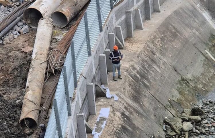 The developer The Panoramic Residences Corp. is fined for contamination of the Matasnillo River