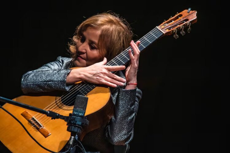 Berta Rojas follows “The Footprint of the Strings” to Asunción with a concert – Music