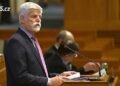 Limiting the powers of the president? The committee did not support the proposal, nor did it make a recommendation